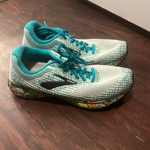 COPY - Brooks revel 3 running shoes